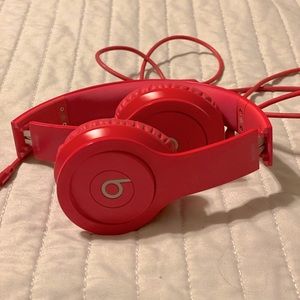Beats by Dr Dre. Over the Head Hot Pink/magenta wired foldable Headphones